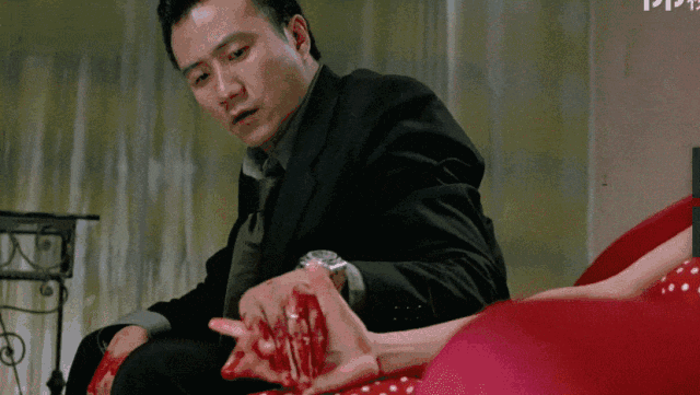 冈仁波齐洗头妹谁演的，冈仁波齐里面的洗头妹（你至于这么害怕吗）