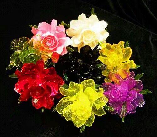 水晶花(水晶花朵),经典之美:水晶花(水晶球花图片)