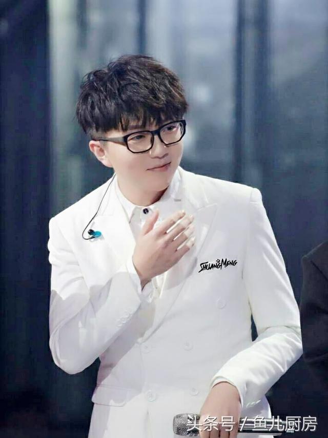 无问歌词，无问歌词完整版（毛不易的《无问》如一封“音乐情书”）