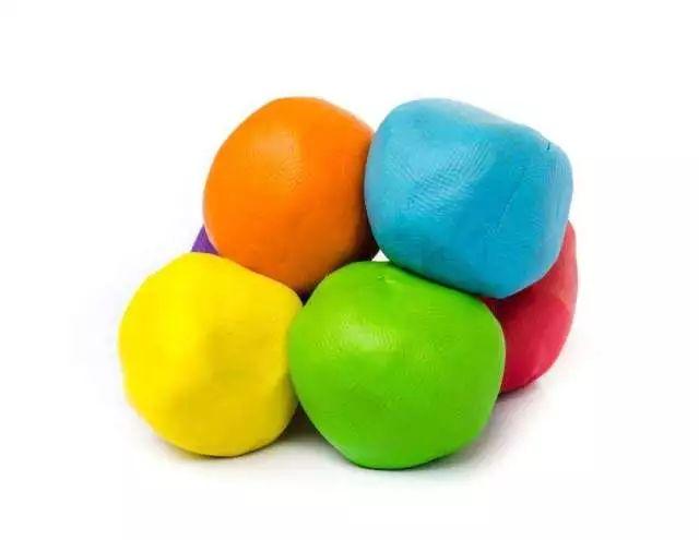 制作手办的各种粘土介绍，粘土手办怎么做（粘土手工材料到底怎么分类）