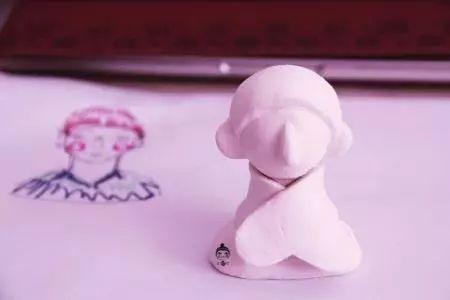 制作手办的各种粘土介绍，粘土手办怎么做（粘土手工材料到底怎么分类）