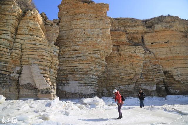 海蚀柱的形成过程，海蚀柱的形成过程可反映出（这里的海蚀地貌美的让人震撼）