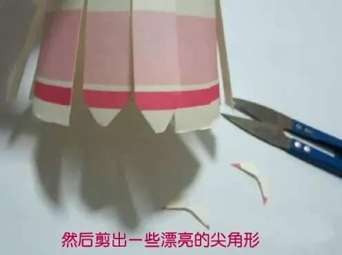 废旧纸杯再利用——灯笼的制作，废物利用纸杯手工制作大全灯笼（美美的纸艺小灯笼~）