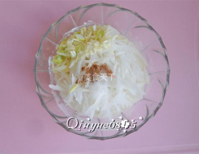 摊咸食的家常做法，咸食做法家常做法（北方人把这个叫做“咸食”）