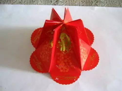 废旧纸杯再利用——灯笼的制作，废物利用纸杯手工制作大全灯笼（美美的纸艺小灯笼~）