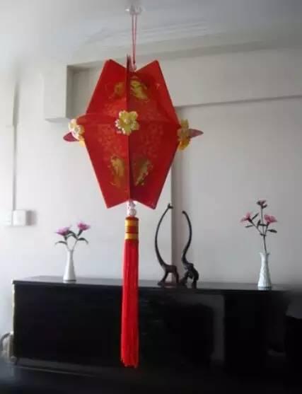 废旧纸杯再利用——灯笼的制作，废物利用纸杯手工制作大全灯笼（美美的纸艺小灯笼~）