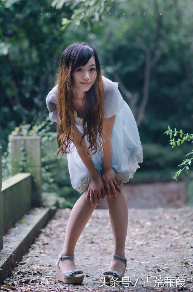 十年情思百年渡，浪漫的古风爱情句子（古风情侣文案句子简短温柔）