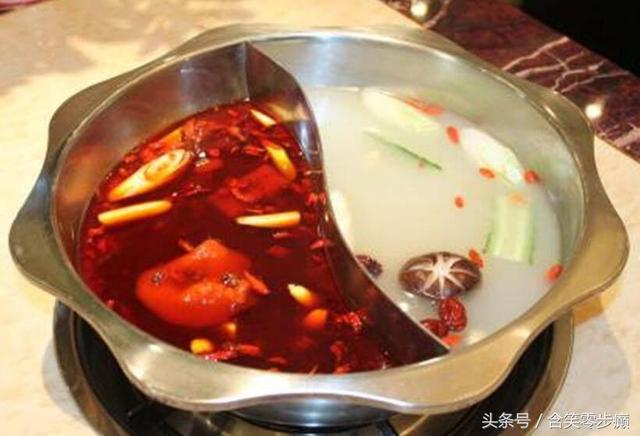 见人就笑猜一字，猜一字谜语（脑筋急转弯：痞子得满分）