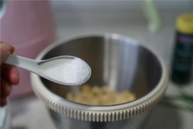 油炸腰果如何做，15分钟复制异国的特色炸腰果