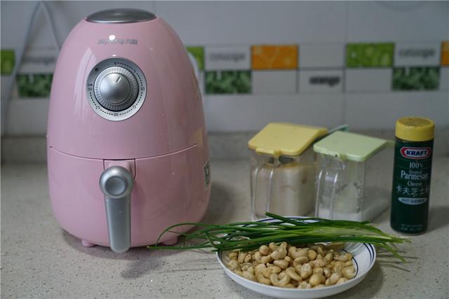 油炸腰果如何做，15分钟复制异国的特色炸腰果