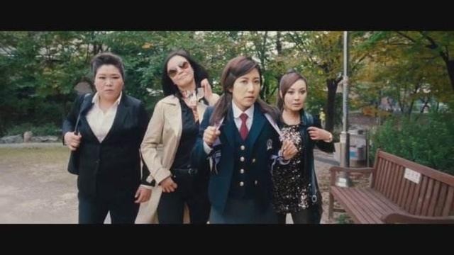 朋友仔歌词，朋友仔歌词谐音（原来朋友仔感情再天真）