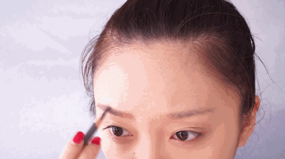 最简单的素颜妆，最简单素颜妆方法（超简单伪素颜妆拯救手残党）