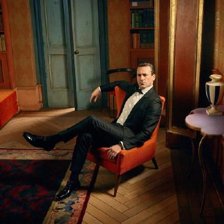 索菲娅维加拉以前写真，“神奇女侠”登上《名利场》写真