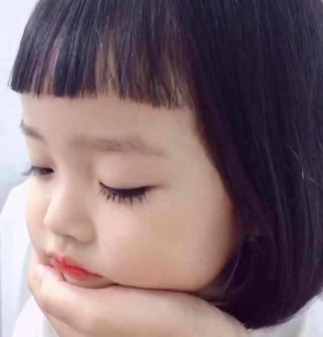 图片大全 快来了解一下这个小可爱,权律二的头像超可爱(各种表情合集