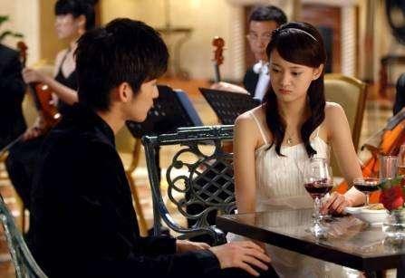 吃拿卡要是什么意思，吃拿卡要还有什么（公务员是相亲的香饽饽）