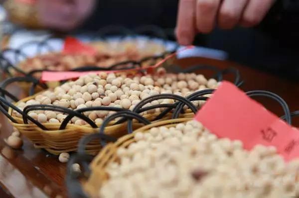 土族的风俗有哪些，土族的风俗文化是什么（青海的这些习俗你都知道吗）