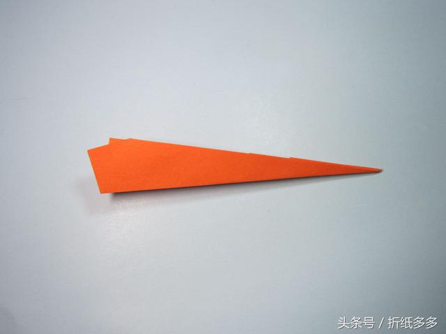 简单纸飞机的折法，简单的纸飞机折法（简单飞得远的纸飞机折纸）