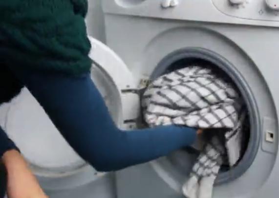 衣服染色最简单方法，如何用简单的方法把衣服染成自己喜欢的颜色
