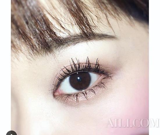 让睫毛保持卷翘的技巧，让睫毛保持卷翘的技巧是什么（5个终极密技让你刷出卷翘美睫）