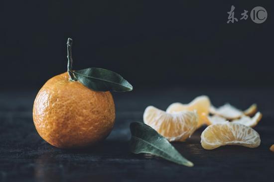 橘络的功效与作用是什么，橘子络的功效与作用（被扔掉的橘络原来可抗癌）
