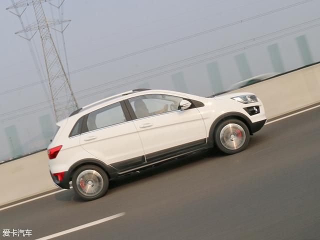 北汽ex360最高时速是多少，北汽新能源EX360正式上市