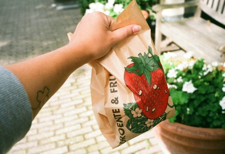 40岁稳重大气的网名，40岁稳重大气的网名两个字（40岁女人微信昵称4个字）