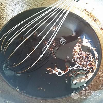 6寸可可戚风蛋糕，六寸可可戚风蛋糕完美配方（可可戚风蛋糕的做法）