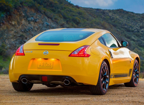 日产370z报价，售价58.5万元起（日产跑车370Z继任者或将于今年年底亮相）