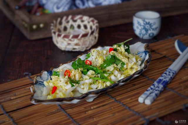 白菜心怎么凉拌，菜谱凉拌白菜心（凉拌白菜心的做法）