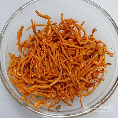 虫草花怎么做最好吃，小炒虫草花的做法