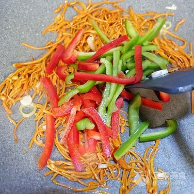 虫草花怎么做最好吃，小炒虫草花的做法