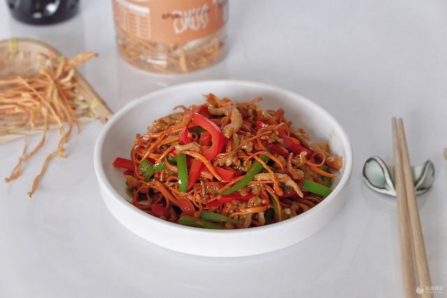 虫草花怎么做最好吃，小炒虫草花的做法