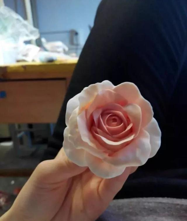 粘土做花朵简单做法,粘土制作简单花朵(这就是手残党也能驾驭的粘土花