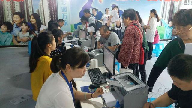 重庆40批半岛逸景·乐园公租房接房签约时间，重庆半岛逸景公租房地址（我市公租房开始新一轮签约入住）