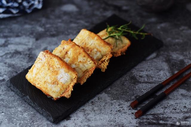 椒盐带鱼怎么做好吃，椒盐带鱼怎么做好吃窍门（椒盐带鱼的做法）