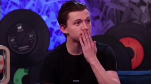 汤姆·赫兰德为什么叫荷兰弟，汤姆·赫兰德是哪国人（“小蜘蛛”荷兰弟被贴黑胶带封嘴）