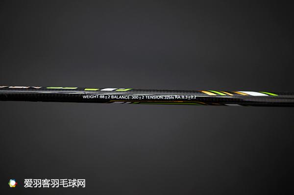 波力羽毛球拍特点以及详情介绍，羽毛球波浪拍（凌厉而不失灵活——艾迪宝WOVEN99测评）