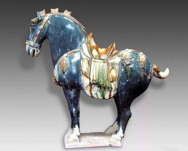 唐三彩系列 马,唐三彩马陶瓷马摆件(鉴赏,唐三彩系列 马)_犇涌向乾