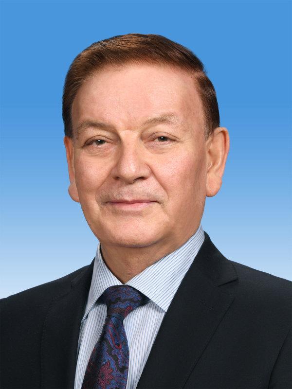 中央常务委员名单7人简历，中央常务委员名单7人（十三届全国人大常委会委员长、副委员长、秘书长简历）