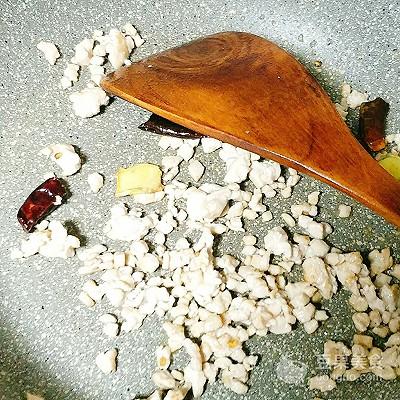 四川麻辣豆腐的做法，四川麻辣豆腐的做法 最正宗的做法（麻辣豆腐的做法）