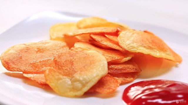 烤薯片的做法，烤薯片的做法