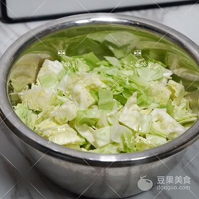 圆白菜怎么腌制好吃，大白菜怎么腌制好吃（在“家”打造ins风）