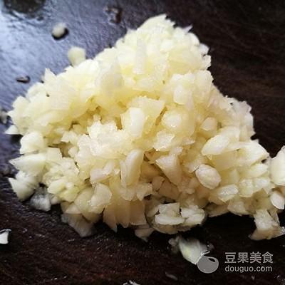 白灼基围虾煮几分钟才煮好（5分钟快手菜-白灼基围虾）