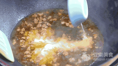 宝宝辅食土豆泥，幼儿宝宝辅食—土豆泥（浇汁土豆泥 宝宝辅食食谱）