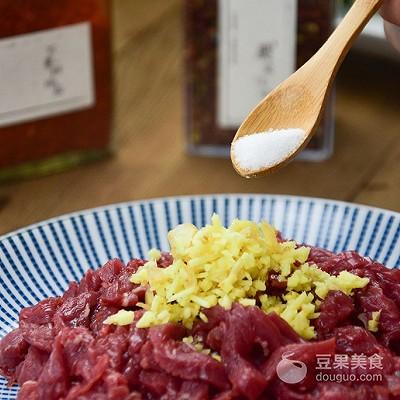 孜然牛肉最正宗做法，孜然牛肉的做法