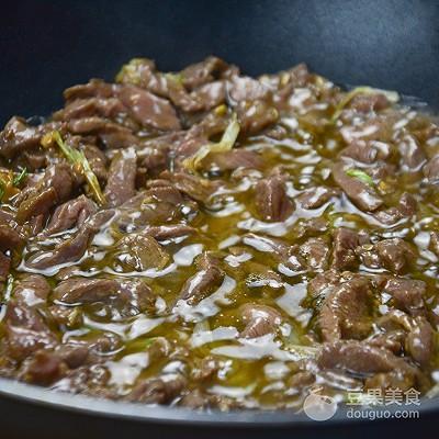 孜然牛肉最正宗做法，孜然牛肉的做法