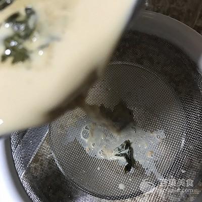 煮焦糖奶茶的正确方法，做焦糖奶茶要放水吗（焦糖奶茶的做法）