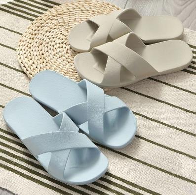 适合女人的9个小生意是什么，女性生意（女工人靠卖拖鞋发家致富）