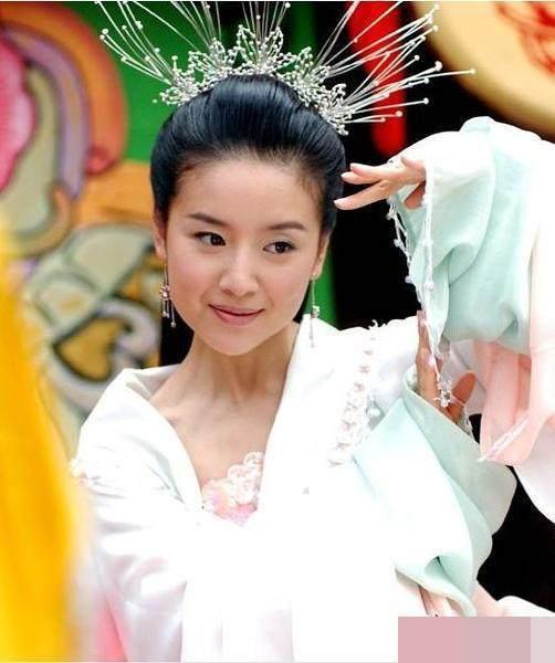 三生三世枕下卷结局，三生三世枕上书东华结局是什么（杨幂和热巴这些造型才叫奇葩）