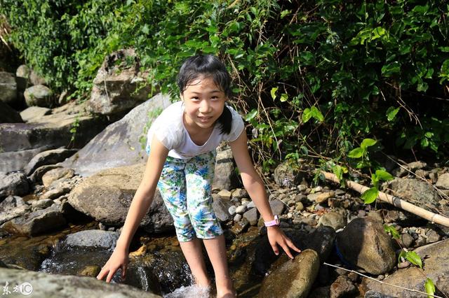 畲这个字念啥，畲这个字怎么读（中国畲族第一乡留影）